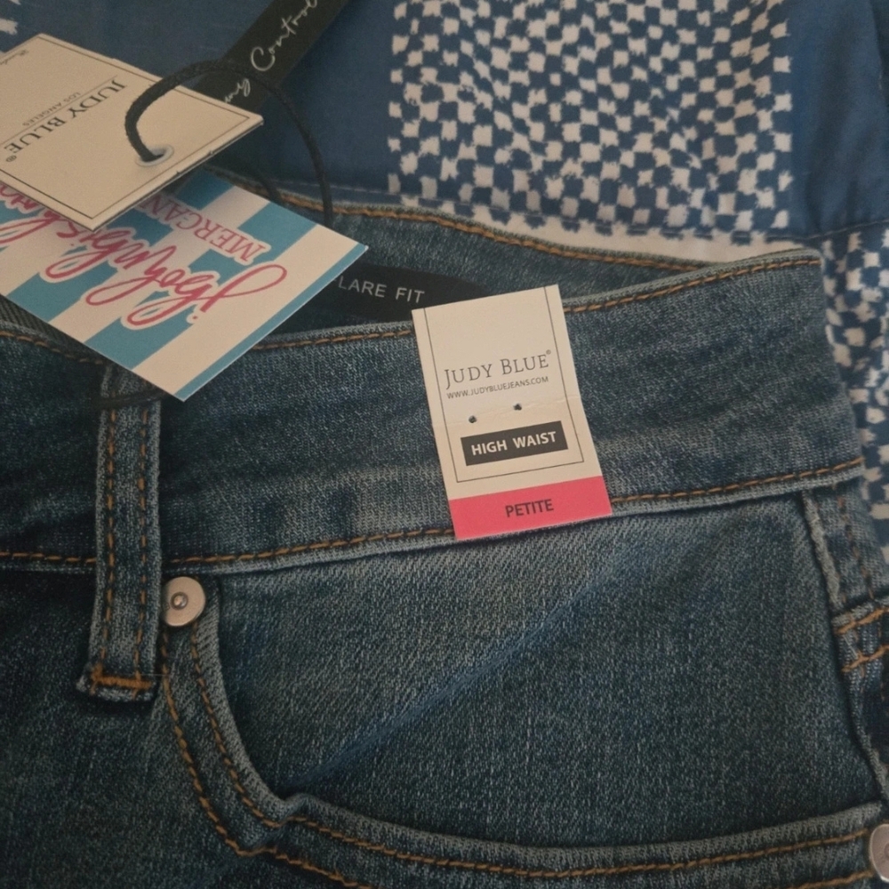 Judy Blue High Waist Petite Flare Jeans in Dark Blue Denim